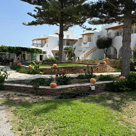 Birikos & Apartment *