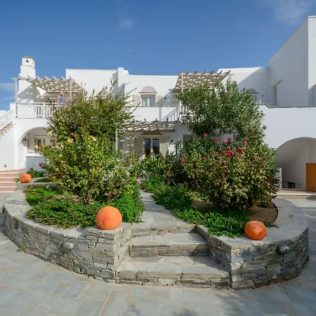 Birikos & Agios Prokopios (Naxos)