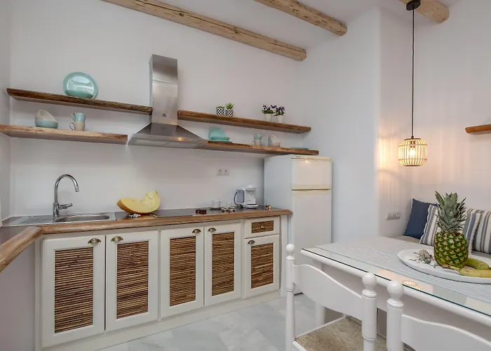 Birikos & Agios Prokopios (Naxos)