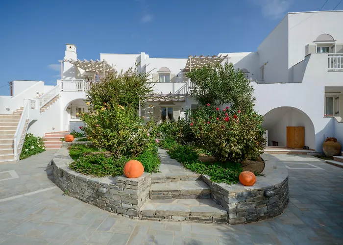 Birikos & Agios Prokopios (Naxos)