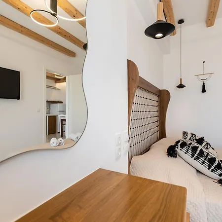 Birikos & Lägenhet Agios Prokopios (Naxos)