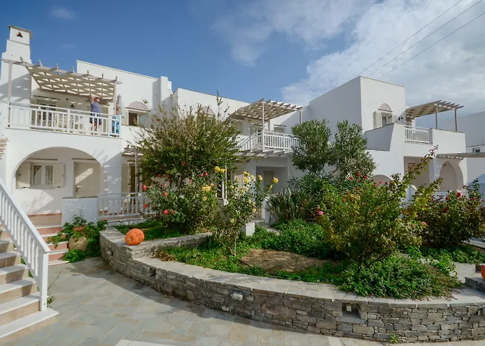 Birikos & Agios Prokopios (Naxos)